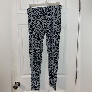 Women’s active leggings